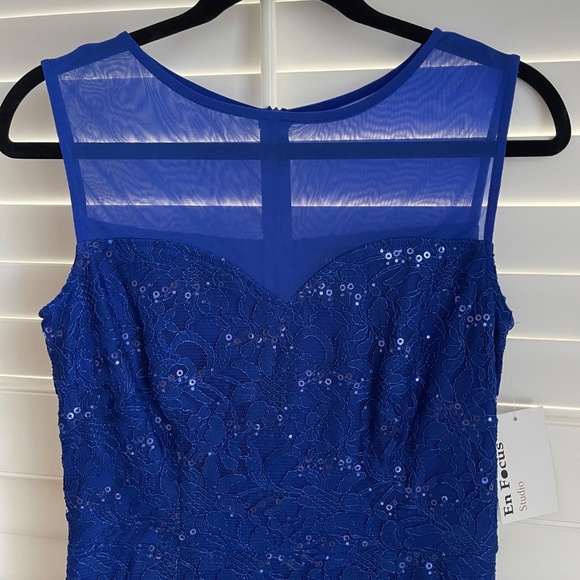 Dress - Picture 3 of 3